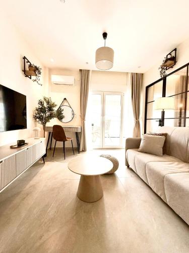 Fterna II Apartment Perea-1 Bedroom, Large Balcony, Near Beach & Airport