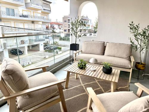 Fterna II Apartment Perea-1 Bedroom, Large Balcony, Near Beach & Airport