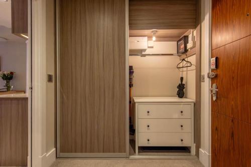 ChocoLets - The Kitkat Suite photo 48