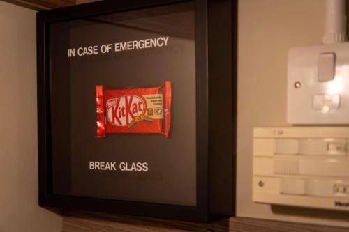 ChocoLets - The Kitkat Suite photo 55
