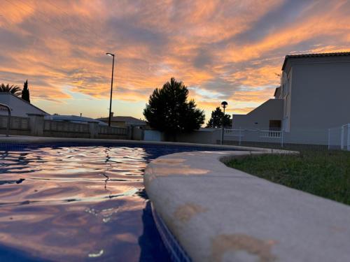 Apartamento en DENIA con 3 habitaciones dobles y piscina a 150 metros de la Playa Les Deveses