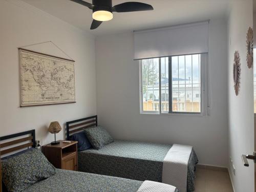 Apartamento en DENIA con 3 habitaciones dobles y piscina a 150 metros de la Playa Les Deveses