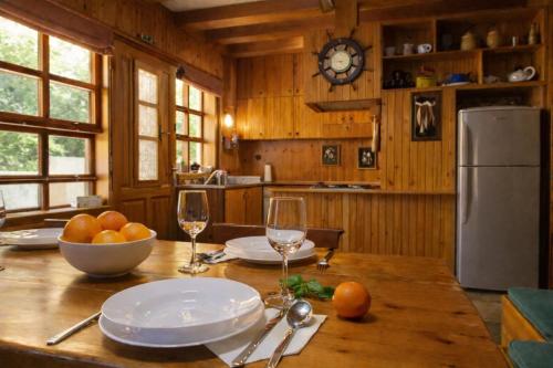 YaSou Loutraki - Spacious Residence near the Sea