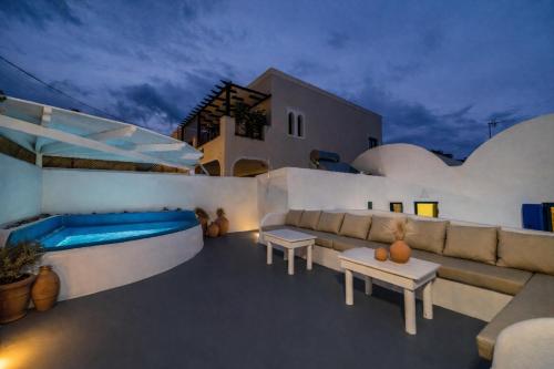 Aether Canava - Heated Pool in the heart of Fira