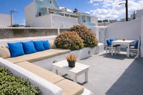 Aether Canava - Heated Pool in the heart of Fira