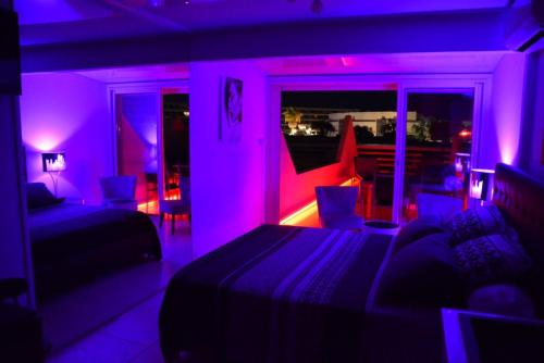 Héliopolis studio de charme naturiste avec terrasse et parking privé