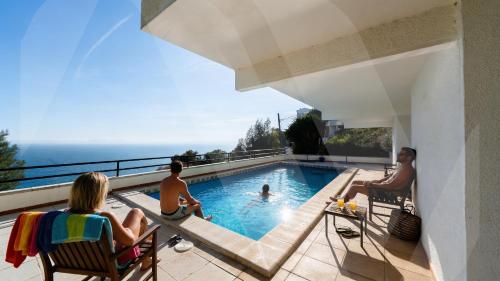 Appartement Vue Mer & Piscine Roses, Margarit by Welhomy