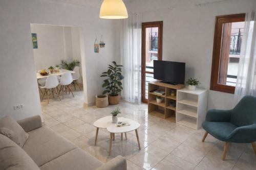Gardenia Maisonette Rooftop Old Town View