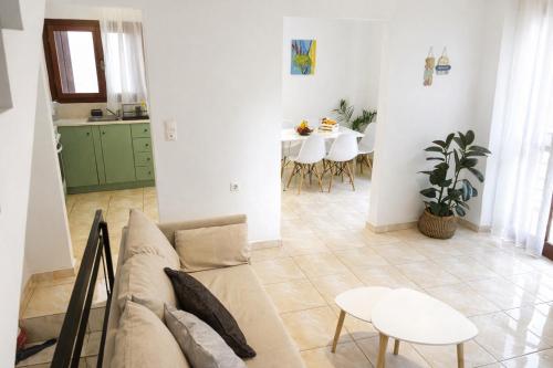 Gardenia Maisonette Rooftop Old Town View