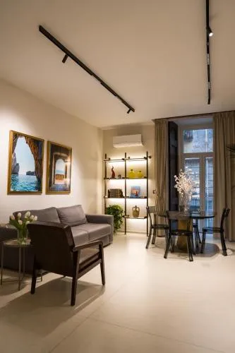 Aledo Boutique Apartments photo 1