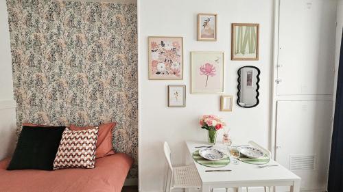 Cozy little Parisian nest, perfect for 2 people