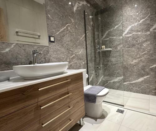 חדר רחצה ב-Panorama Serenity Suites