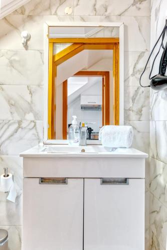 central and beautiful apartment Lisbon