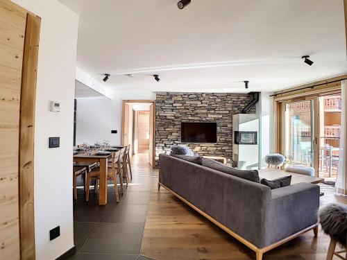 Chalet 2000 - Appartement neuf · Proche des pistes · Jacuzzi · Balcon MAE-0804
