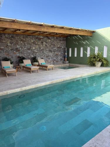 Hotel Boutique Casareyna — Swimming pool
