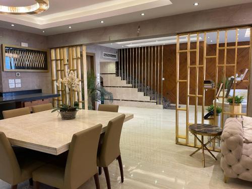 فندق بورتو القاهره الجديده امام الجامعه الأمريكية