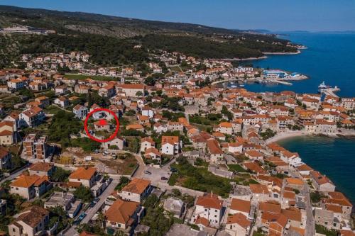 Apartments by the sea Postira - Brac - 25184