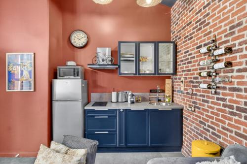 Loft Industriel - Proche Palais - Centre Ville