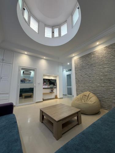 Corniche Signature Luxury Apartment