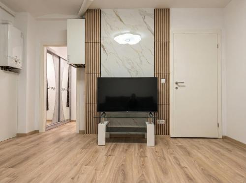 Comfortable 1BR & 1LR Apt Prime location of Vienna