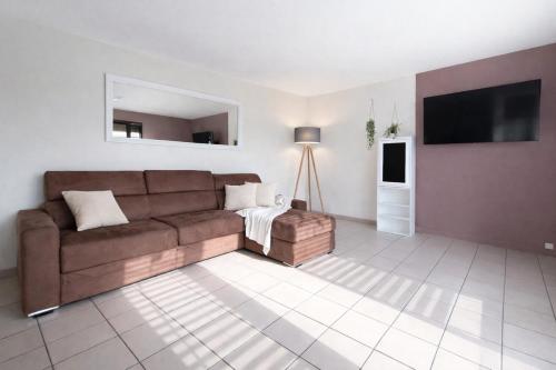 Le Cosy Gaillard 3 étoiles, magnifique vue sur la ville, parking privé et proche du centre