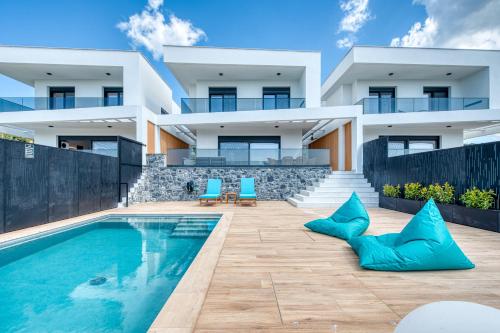 Inception Luxury Villas