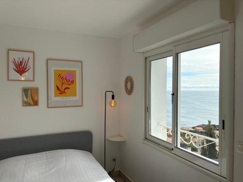 Bohème Beach Villa with seaview & private garden, Antheor