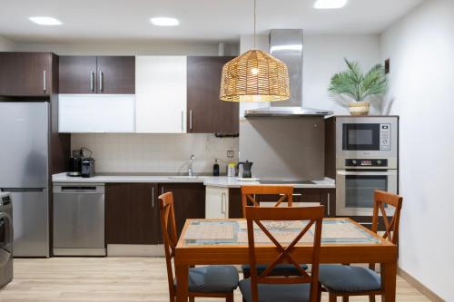 Luises apt By Kursaal Apartments en barrio de parking gratuito