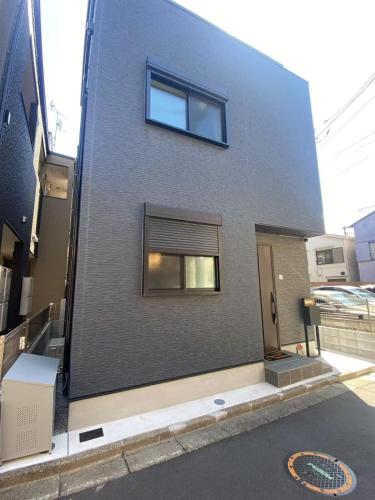 Tokyo Skytree View Single family Home for Entire Rental 2 Minutes to the Station 4 Bedrooms 7 Beds Max 10 People Direct Access to Narita and Haneda Airports 107 square Sleeps 10
