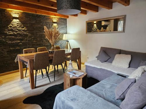 Appartement T3 Duplex Cures ou vacances, En plein Centre-ville Allée d'Ethigny