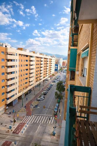 Apartamento con balcón cerca María Zambrano