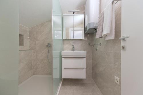 Apartments M&A 2
