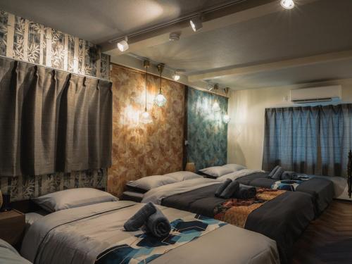Great access to USJ-Perfect for family or friends!