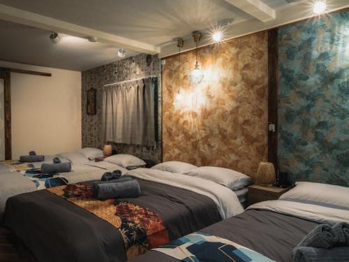 Great access to USJ-Perfect for family or friends!