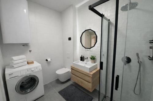 Perla Luxury Umag - New Apt with Garden & Free Parking