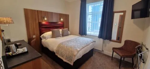 The Royal Hotel photo 51