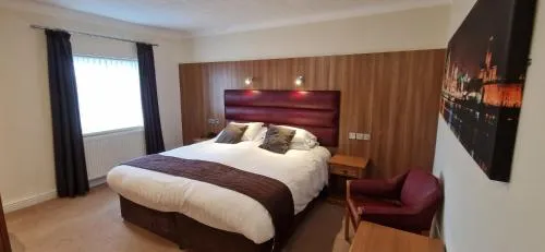 The Royal Hotel photo 21