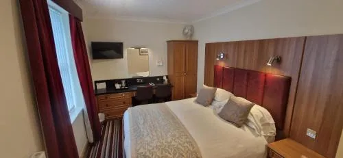 The Royal Hotel photo 6