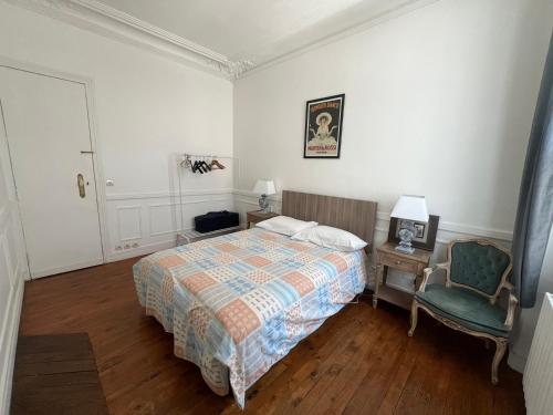 Tempat tidur dalam kamar di BASSANO