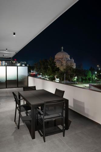 Glyfada Nest