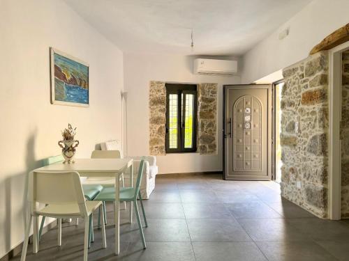 A&A Village Stone House 1