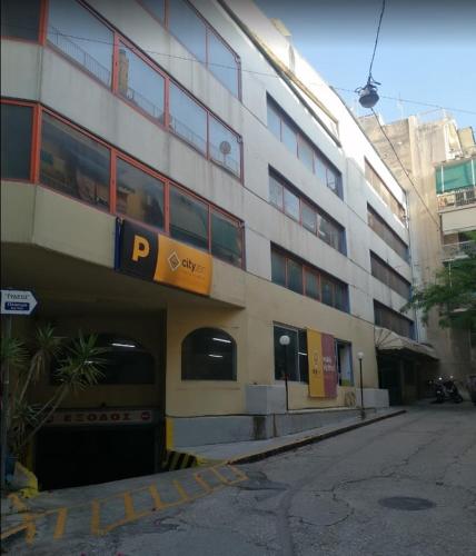 Modern 2BR Apt with View 2 King Beds & 1Gbps Fiber Internet