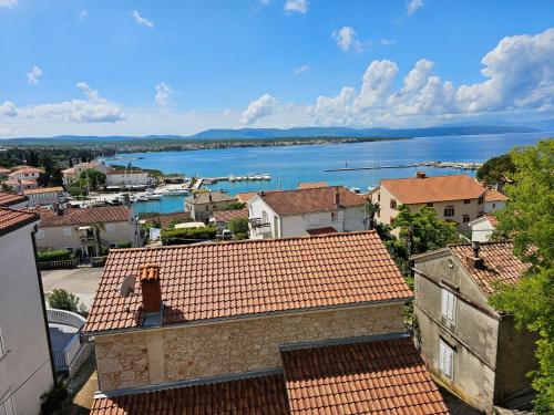 Gordana's place with a sea view