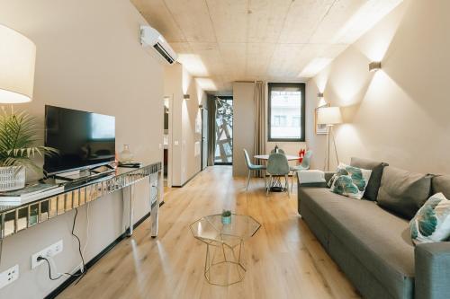 City Center Premium Apartment by Vacationy