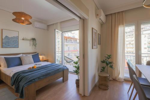 Skyline 3BR, Thessaloniki City Center, 8 Guests