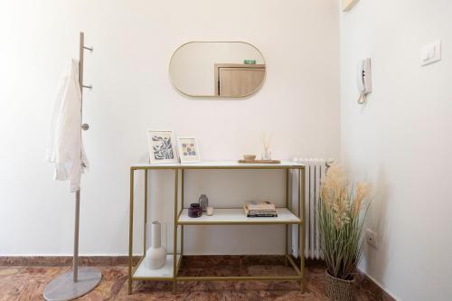 Skyline 3BR, Thessaloniki City Center, 8 Guests