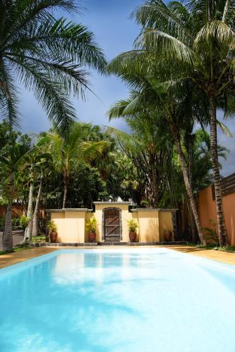 Maison D’hôtes Coignet tesisinde veya buraya yakın yüzme havuzu