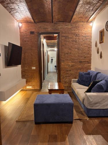 3BR Apartment 100m2 Private Terrace in Eixample