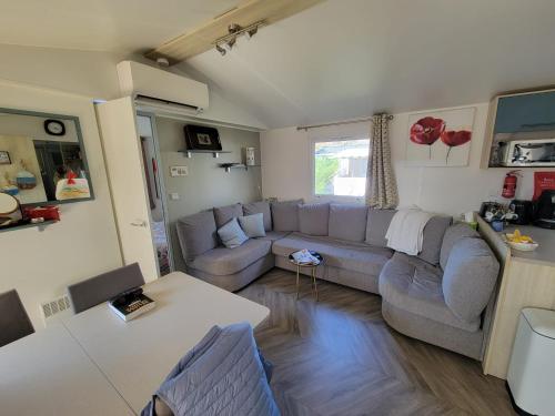 MH203 3chambres dont suite parentale et 2 salles de bain dans camping 4 étoiles