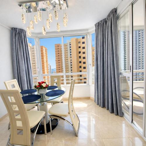 Apartment Alhambra Rincon de Loix Benidorm-sea view-balcony, free parking, Wi-Fi, pool, new air conditioning